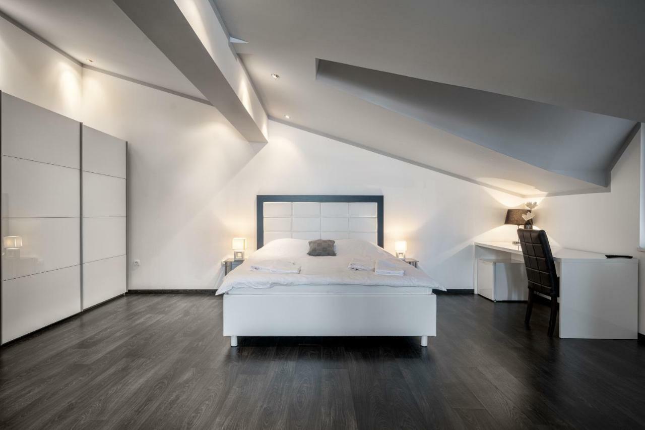 The Suites - Small Luxury Living Vodice Buitenkant foto
